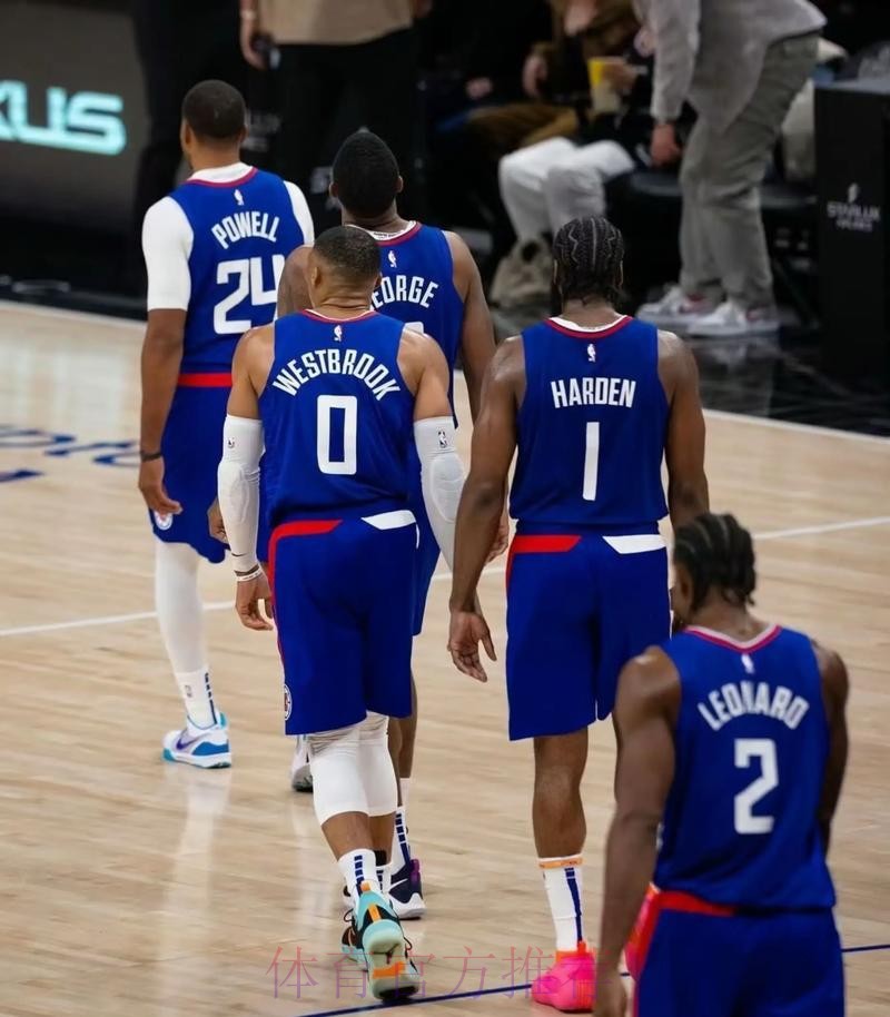 伦纳德26分哈登31分，快船121-105击败篮网